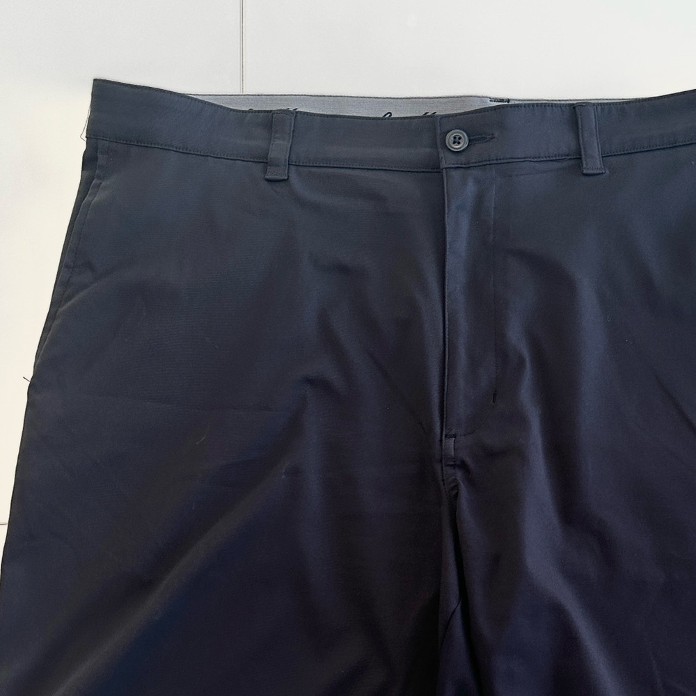 2 Pair Ben Hogan Stretch Performance 9” Golf Shorts 38 waist - Picture 14 of 15